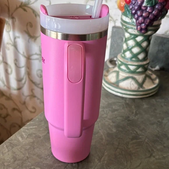 Stanley Pink Insulated Travel Mug - Picture 4 of 5